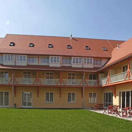 Jufa Hotel